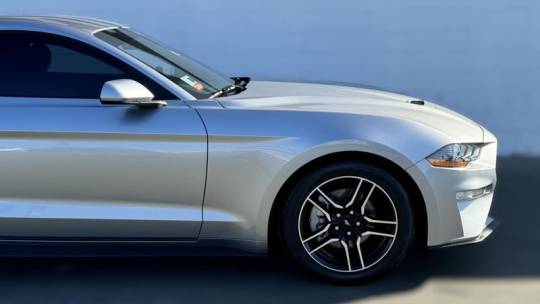 2022 Ford Mustang