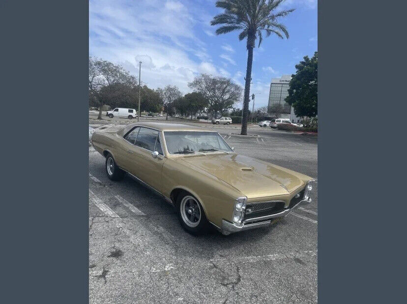 1967 pontiac gto custom built 455ci 400-turbo auto tran
