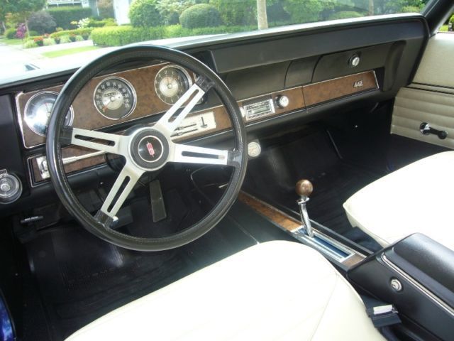 real deal 1970 oldsmobile 442 holiday coupe. #'s match!