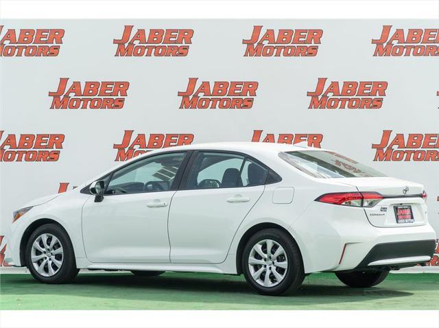 2022 toyota corolla le