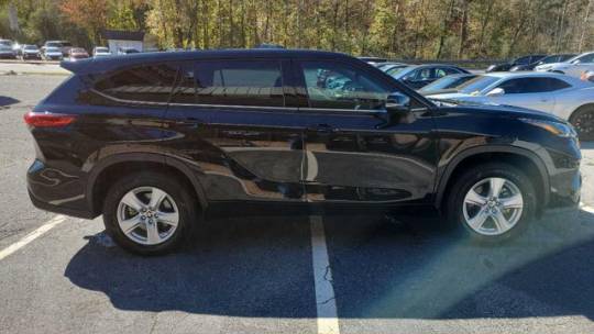 2021 toyota highlander l