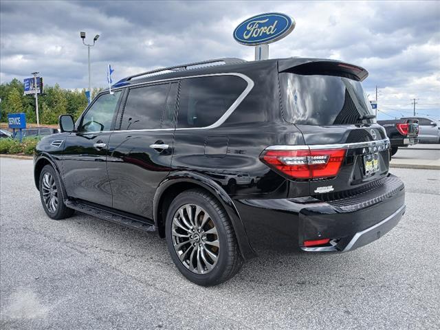 2023 nissan armada platinum