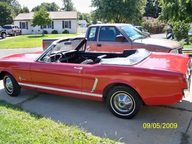 1965 mustang convertable