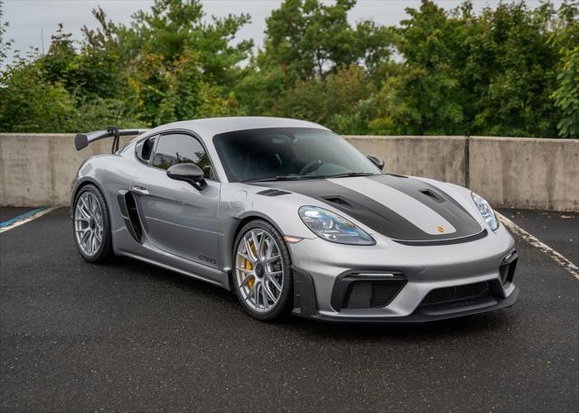 2024 porsche 718 cayman gt4 rs