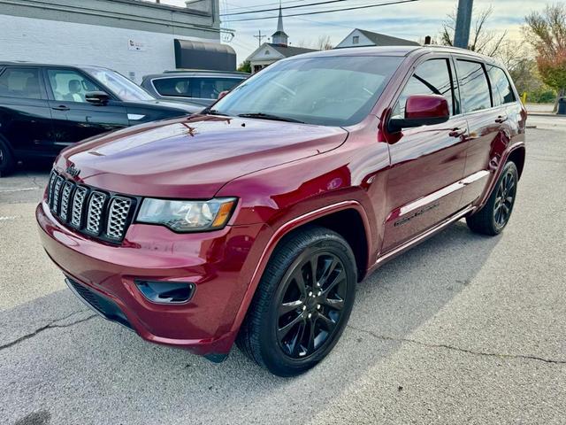 2019 jeep grand cherokee laredo