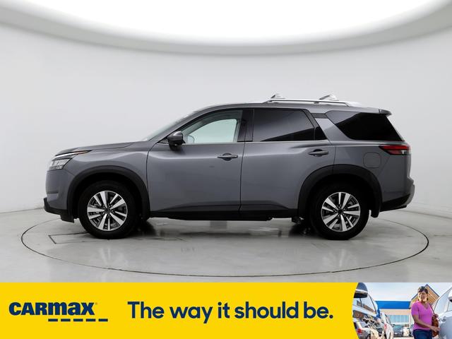 2023 nissan pathfinder sl