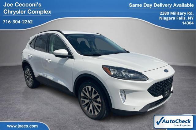2021 ford escape titanium