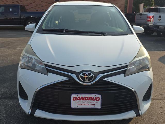 2015 toyota yaris le