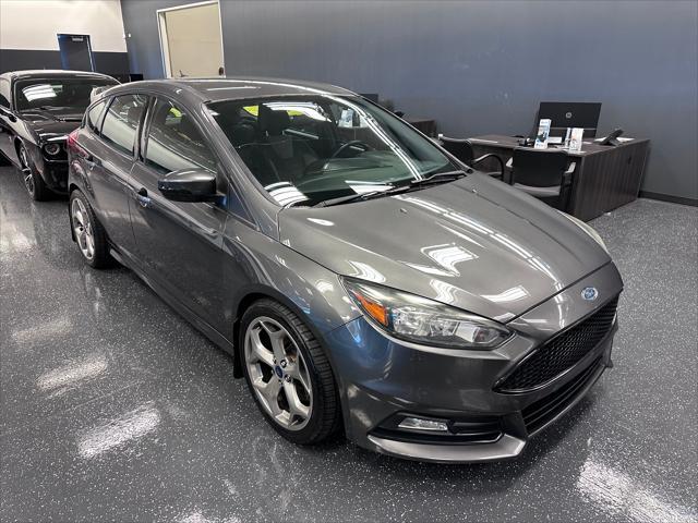 2016 ford focus st