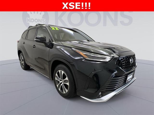 2022 toyota highlander xse