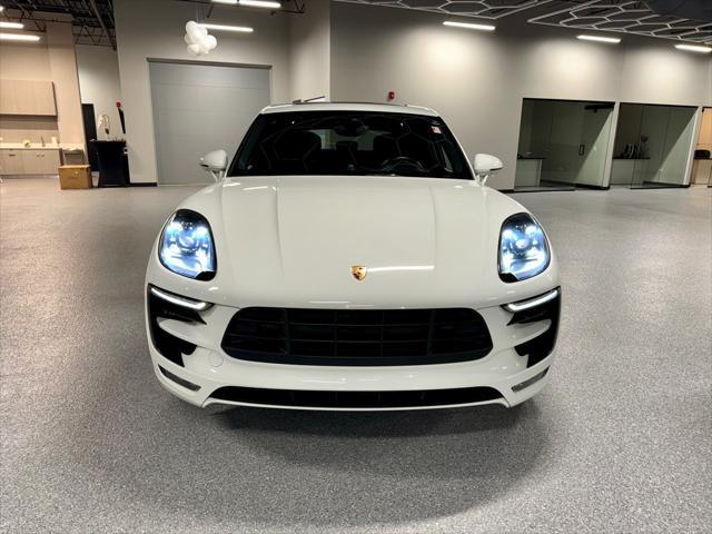 2017 porsche macan gts