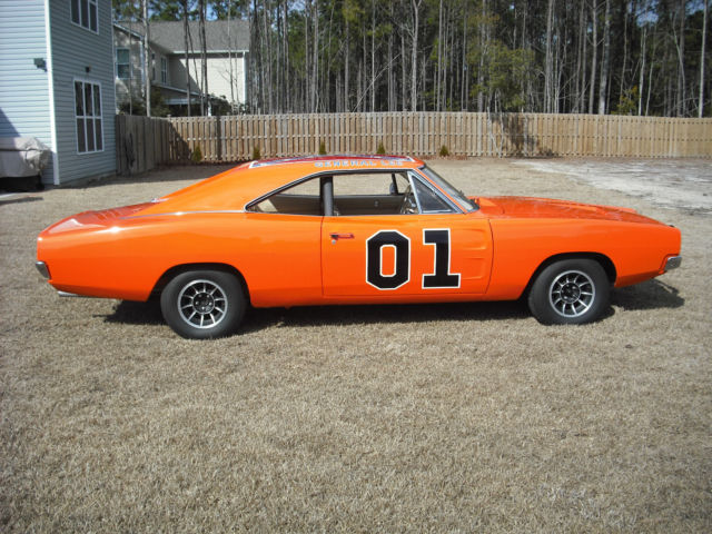 1968 dodge charger general lee replica