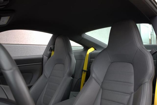 2023 porsche 911 carrera s