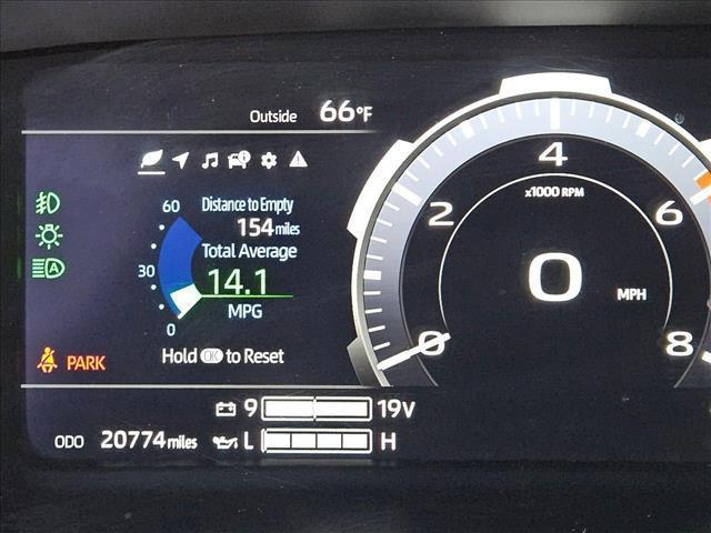 2023 toyota sequoia sr5