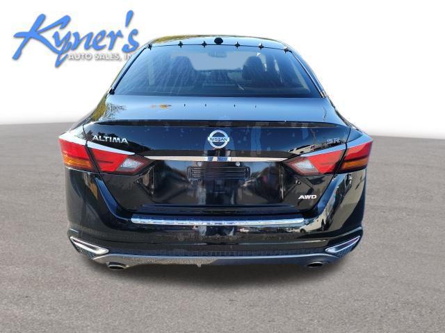 2019 nissan altima 2.5 sr