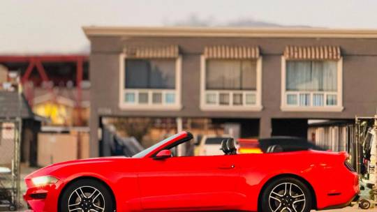 2018 Ford Mustang