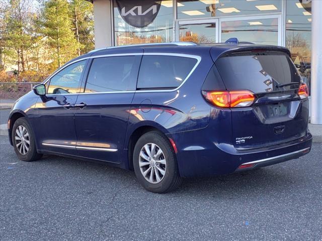 2018 chrysler pacifica touring-l