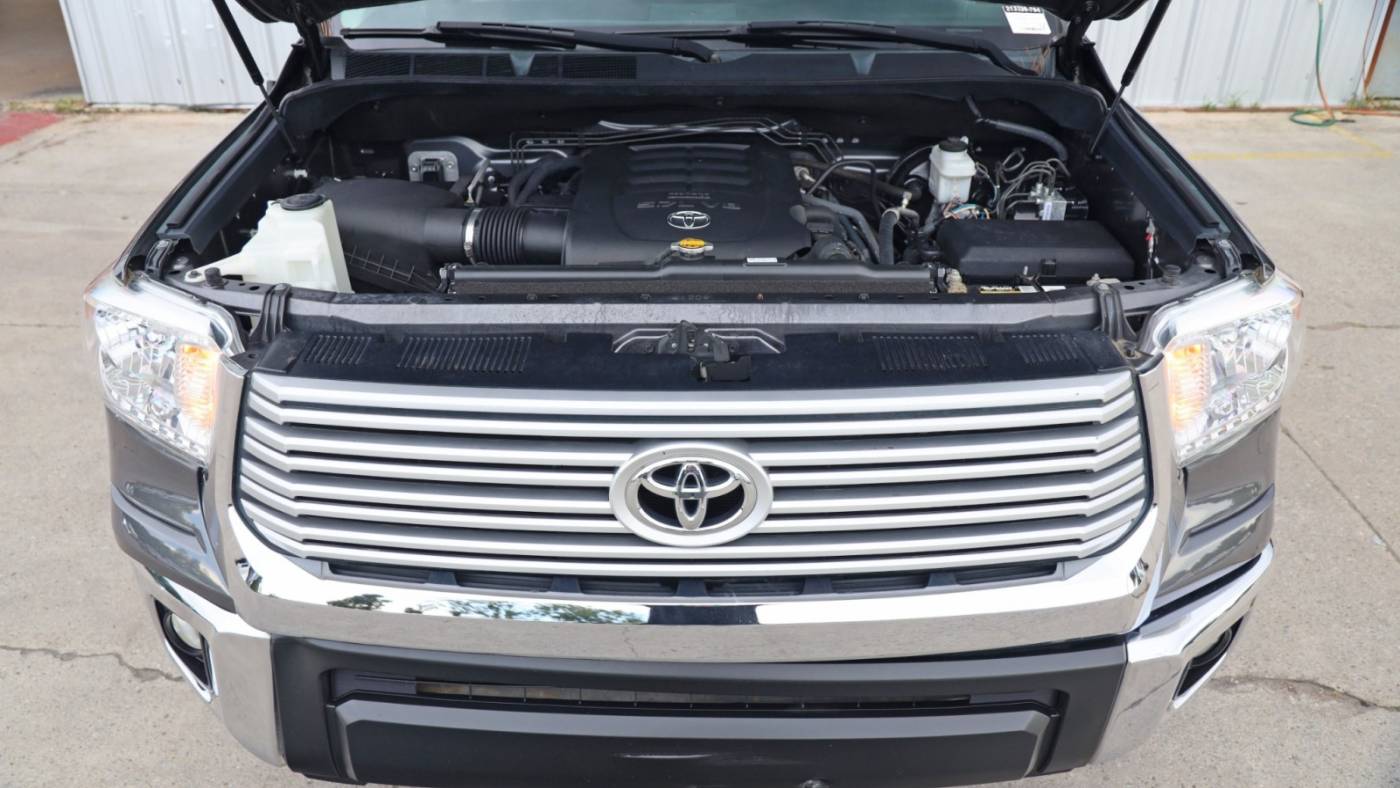 2017 toyota tundra limited