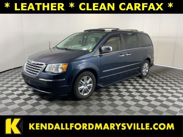 2009 chrysler town & country limited