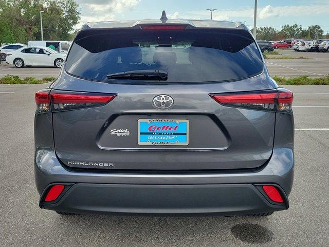 2023 toyota highlander le