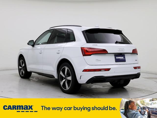 2022 audi q5 s-line premium plus