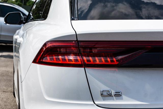 2021 audi q8 55 premium plus
