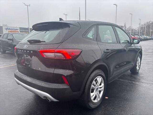 2023 ford escape se