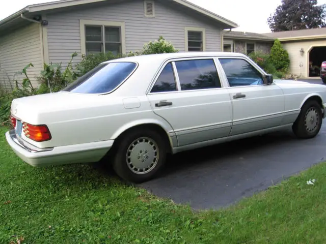 1990 mercedes-benz 420sel base sedan 4-door 4.2l white/gray leather, low reserve