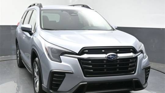 2024 Subaru Ascent premium