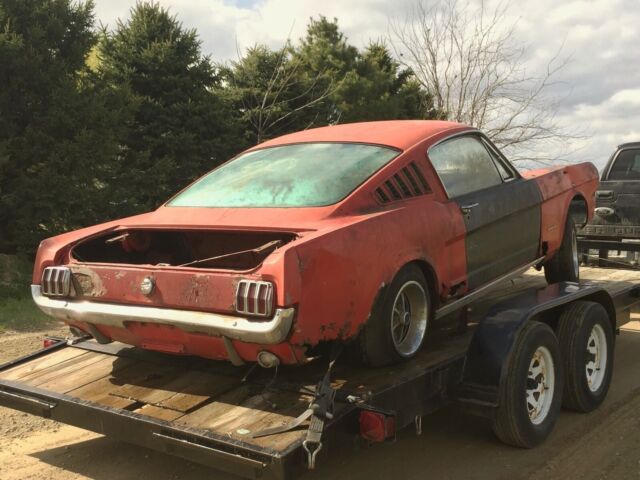 1965 mustang fastback 2+2 c code 289 great roof. low reserve
