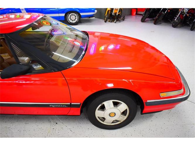 1988 buick reatta in wayne, michigan