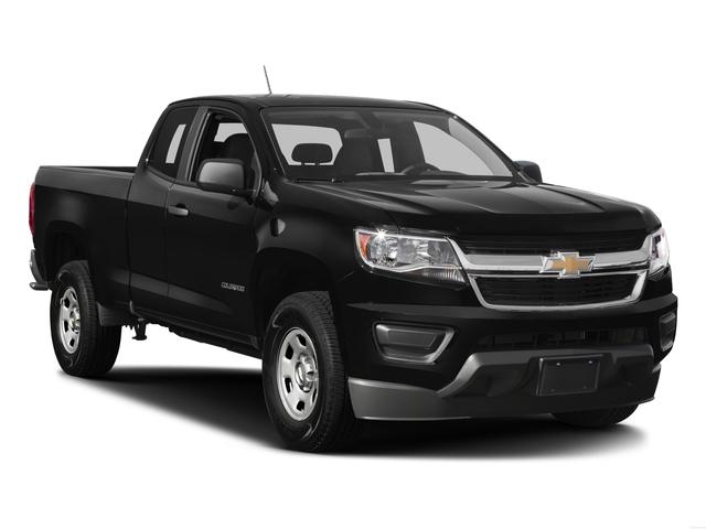 2017 chevrolet colorado wt