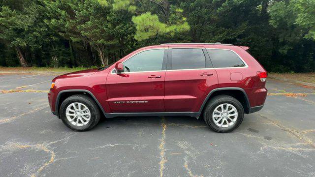 2022 jeep grand cherokee laredo