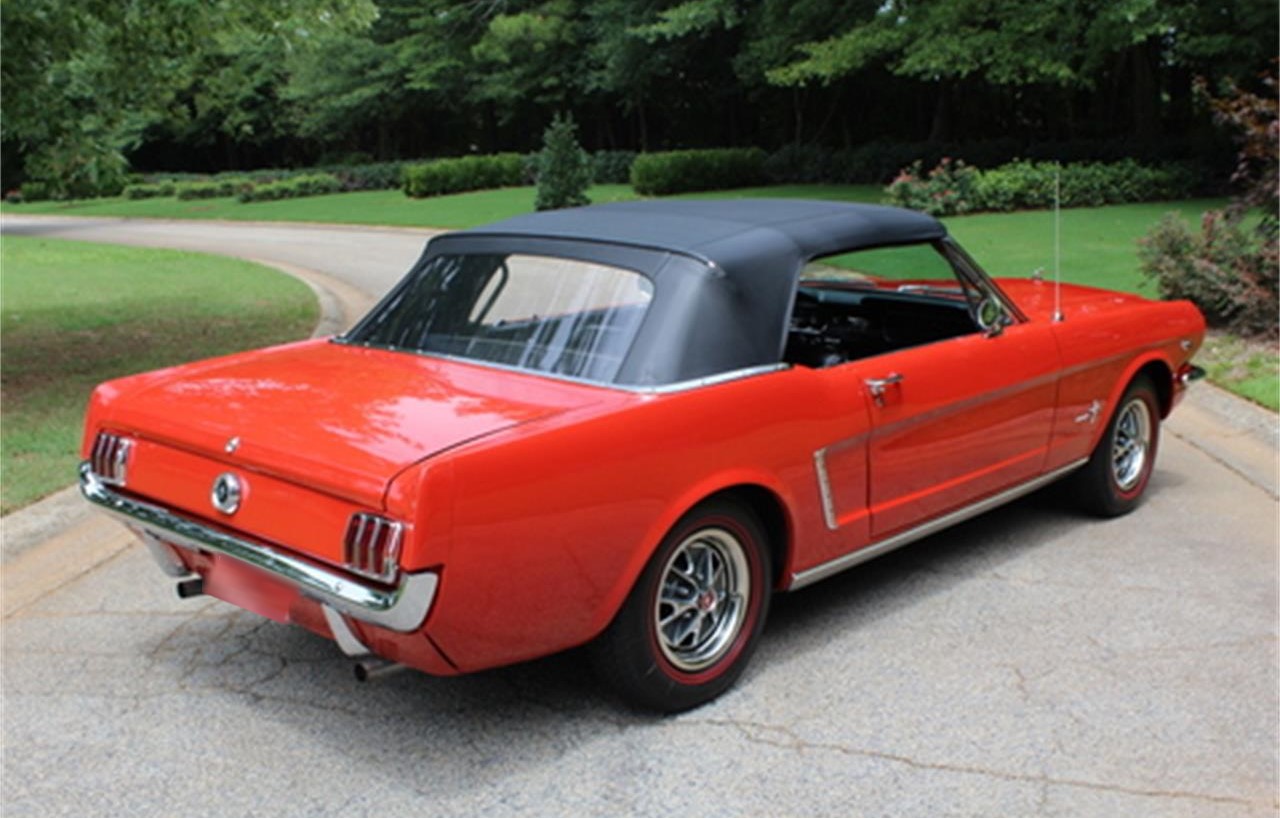 1965 ford mustang