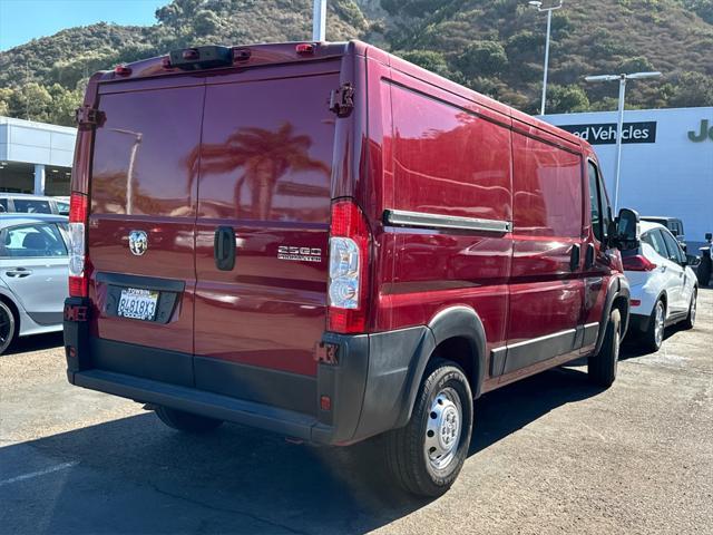 2023 ram promaster 2500 base