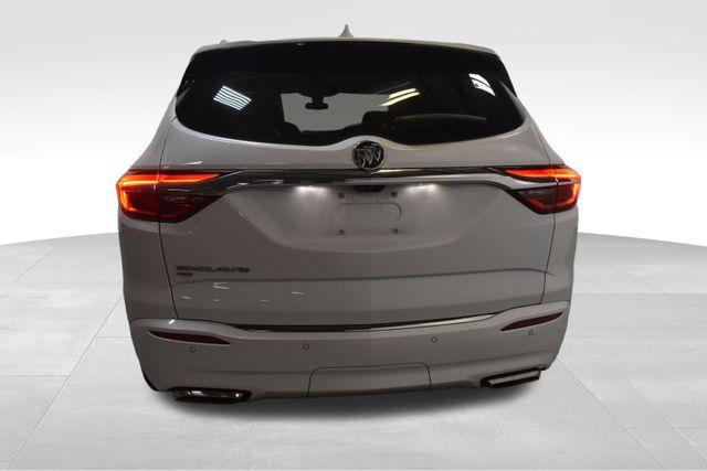 2020 buick enclave avenir