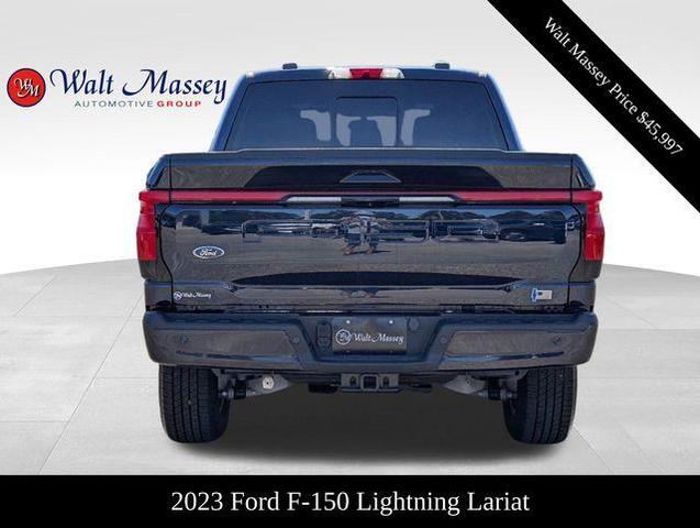 2023 ford f-150 lightning lariat