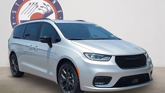 2024 Chrysler Pacifica