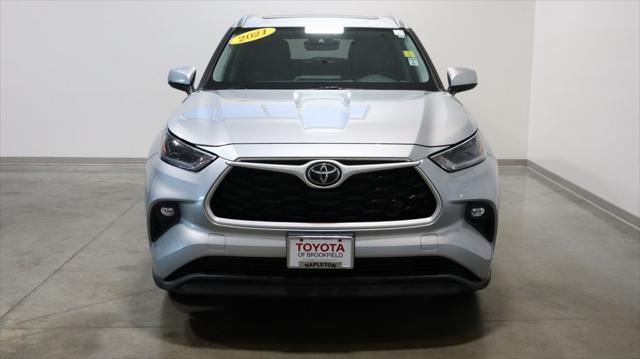 2021 toyota highlander xle