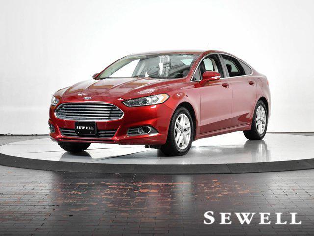2014 ford fusion se
