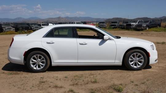 2023 Chrysler 300