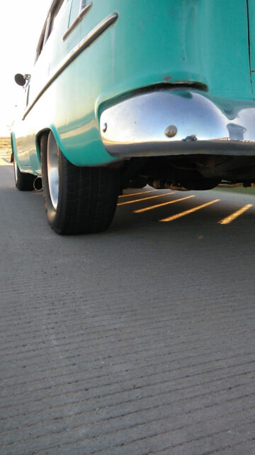 2-door station wagon