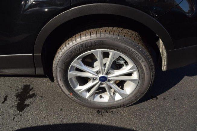2018 ford escape 4wd se for sale in east greenwich, rhode island