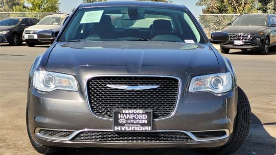 2018 Chrysler 300