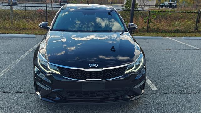 2020 kia optima se