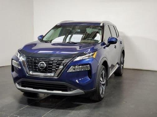 2021 nissan rogue sl in manhattan, kansas