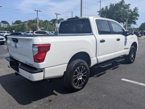 2022 nissan titan in saint louis, missouri