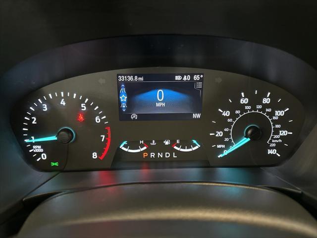 2022 ford escape se