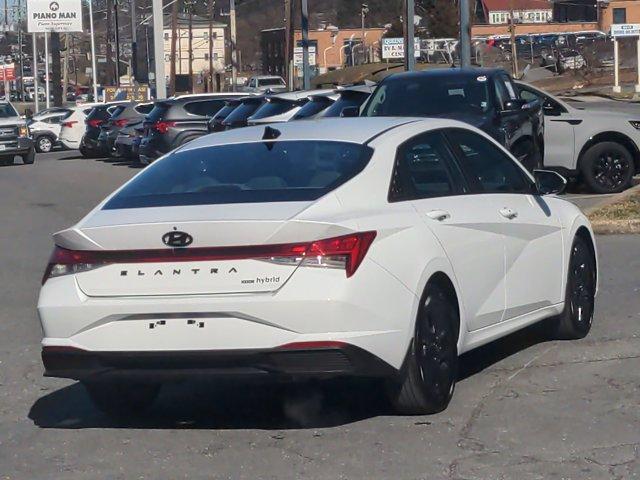 2023 hyundai elantra hev blue