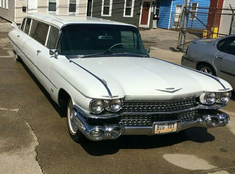 1959 cadillac fleetwood 75 limousine